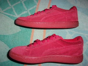 red pumas size 5