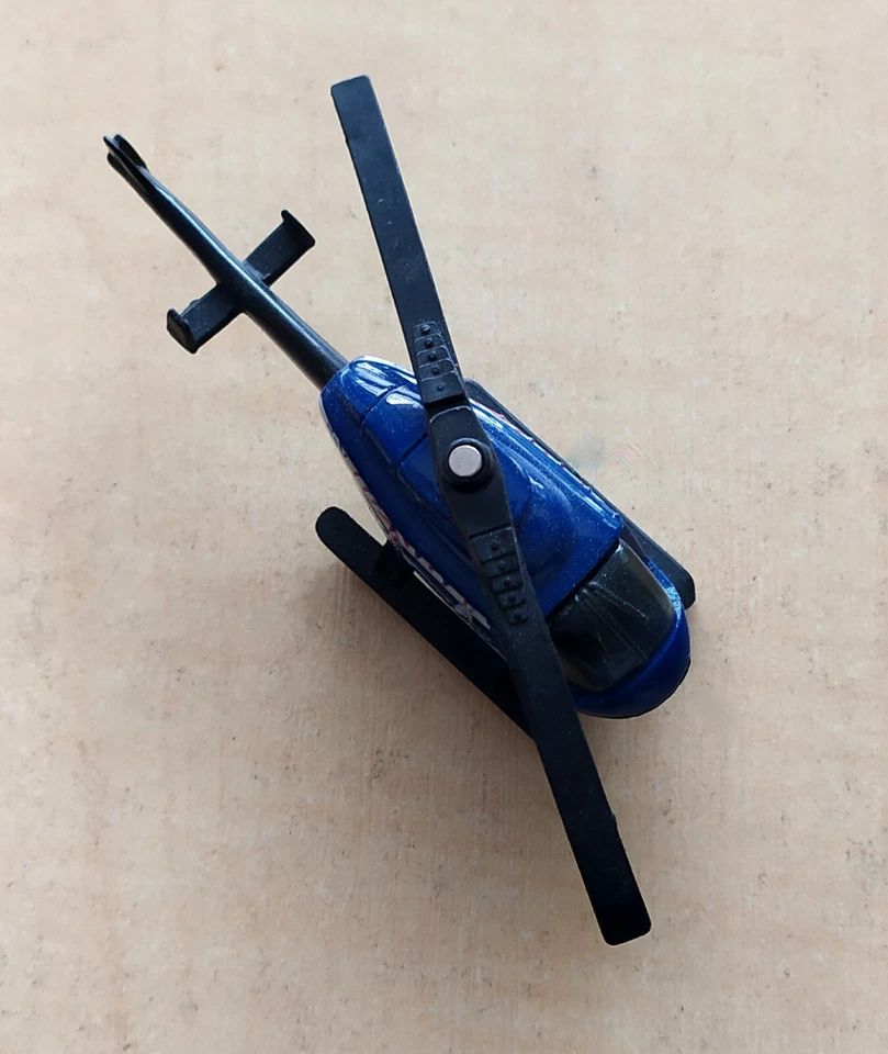 Matchbox RESCUE CHOPPER 1998 Toy Diecast 1: 80 - Image 4 of 4