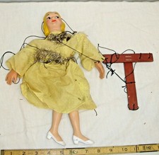 WALT DISNEY CINDERELLA MARIONETTE PETER PUPPET PLAYTHINGS