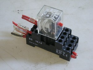 ES 15/4 DIN Mount Relay Base Socket with 24 VAC Coil Relay SCLD-W-B-4PDT-C