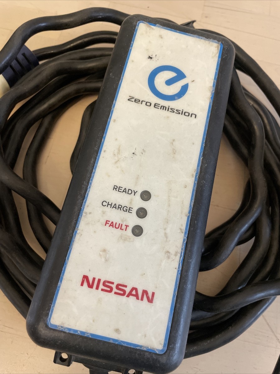 OEM Nissan Leaf Charger EV Battery Charging Cable 29690 3NA0A