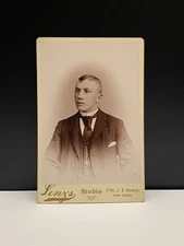 Lenz's Studio San Diego Photograph of Young Gentleman in Suit Cabinet Card Photo