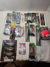 20 Assorted Fishing Items Rapala, Tsunami, Dark Sleeper