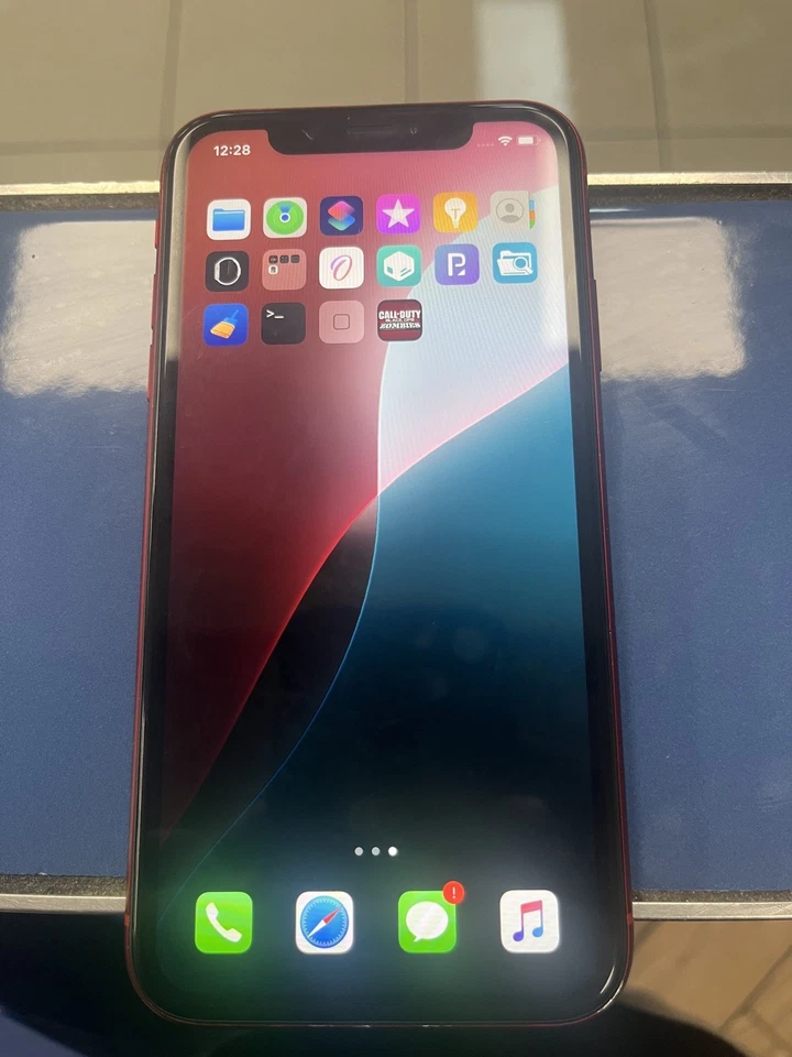 Apple iPhone XR Jailbroken Collectors Item Call Of Duty Black Ops & More - Image 2 of 4