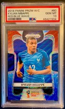 2018 Panini Prizm World Cup Kylian Mbappe France Blue Red Wave PSA 10 RC
