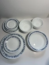Vtg Corelle Livingware By Corning Old Town Blue Onion 48-Pc Dinnerware Set