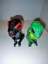 Lot 2 Fingerlings Untamed Dinosaurs