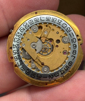 Vtg TIME DATE Wyler 13J electromechanical Watch 28mm movement DYNOTRON ESA 9154