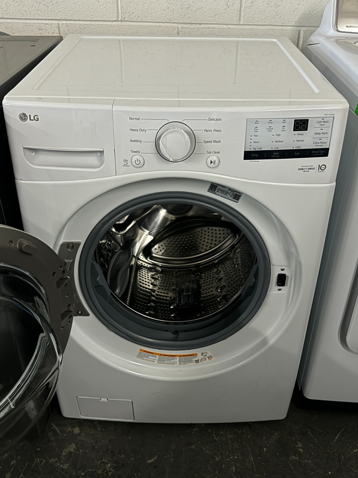 LG WM3400CW 4.5 cu.ft. FrontLoading Washing Machine White eBay