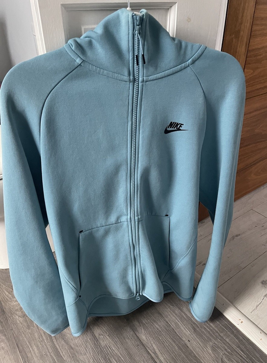 old season light blue tech fleece