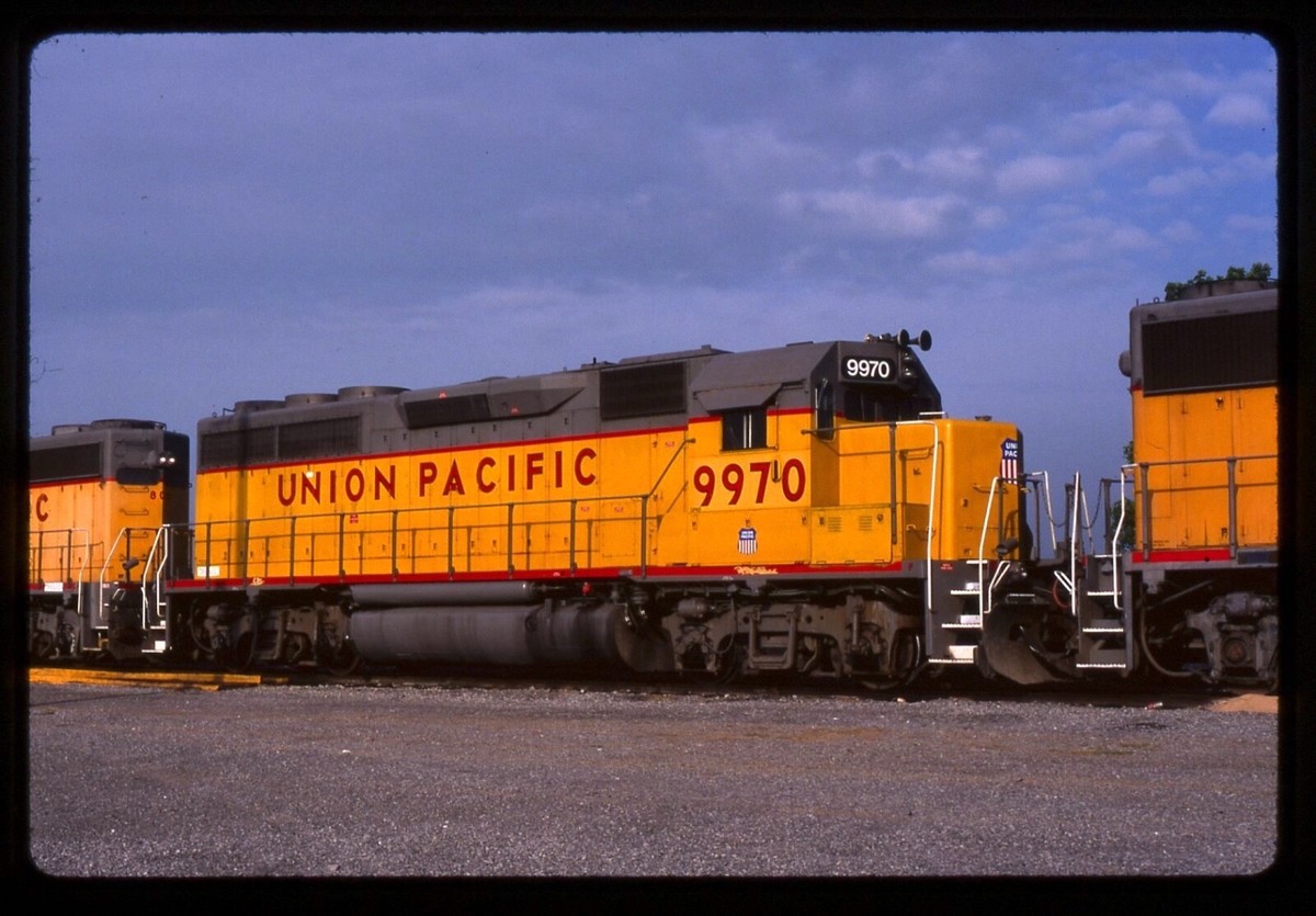 Railroad Slide - Union Pacific #9970 Locomotive 2000 Vintage