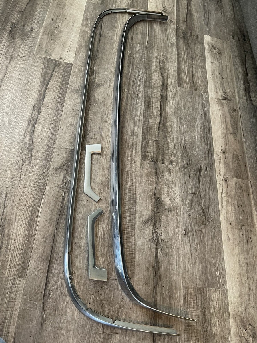 1959 Ford Fairlane Galaxie Rear Window Back Windshield Trim