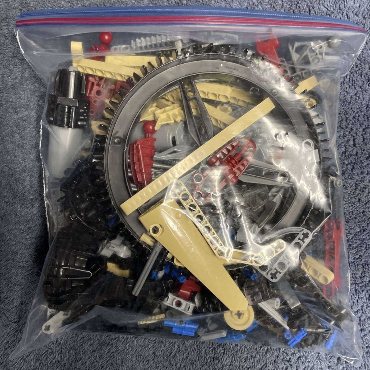LEGO Bionicle 8995 Thornatus V9 100% Complete W/Box & Instruction