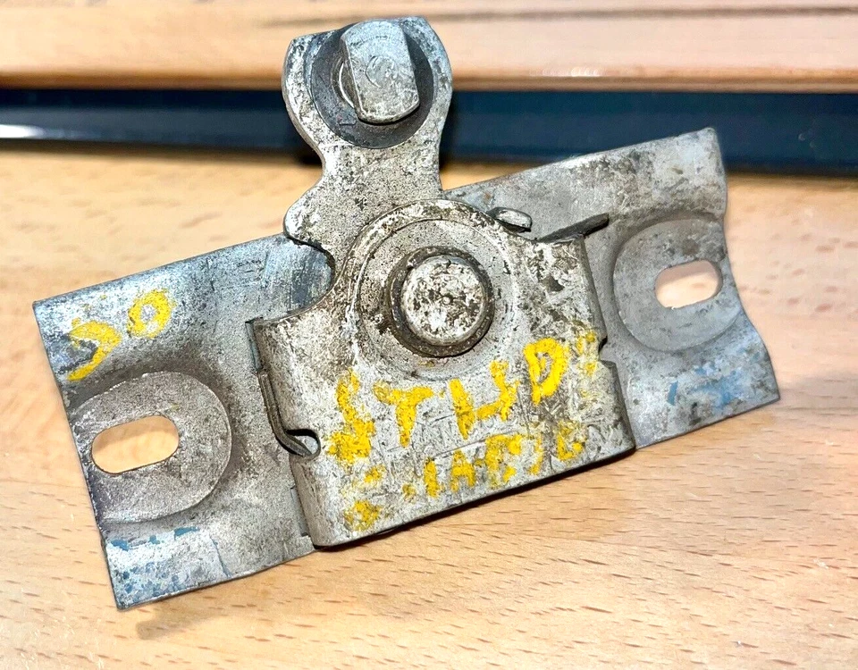 1950 STUDEBAKER CHAMPION STARLIGHT CERRADURA PUERTA PLACA REGULADORA CIRCA AÑOS 50???? Foto 4 de 4