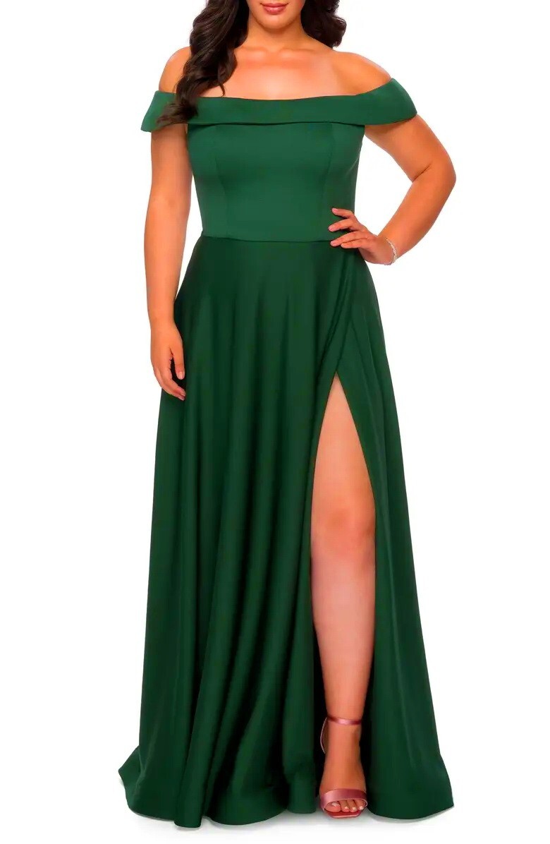 La Femme Curve Emerald Green Off the Shoulder Foldover Gown Size 20W $408 Prom