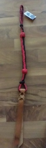 MUSTANG Red/Black Nylon Braided Quirt (3106-AD)