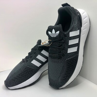 swift run shoes mens