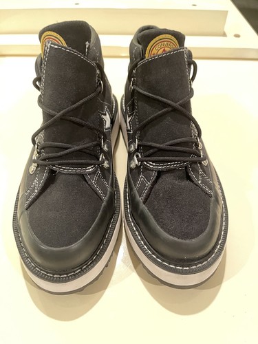 one star fleece lined boots