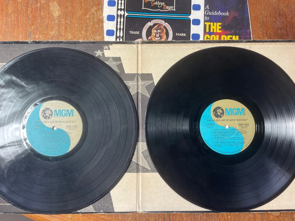 Golden Age Of Movie Musicals - оригинальные записи саундтреков - MGM 1972 2X-LP - Изображение 2 из 4