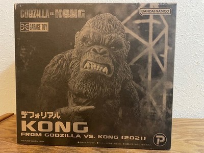 X-Plus Deforeal  KONG Godzilla Vs. Kong 2021 W/Axe Figure W/Box