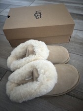 UGG Slippers Women's Cluggette Fur Lined In Sand Color NEW In Box Size 7 Womens