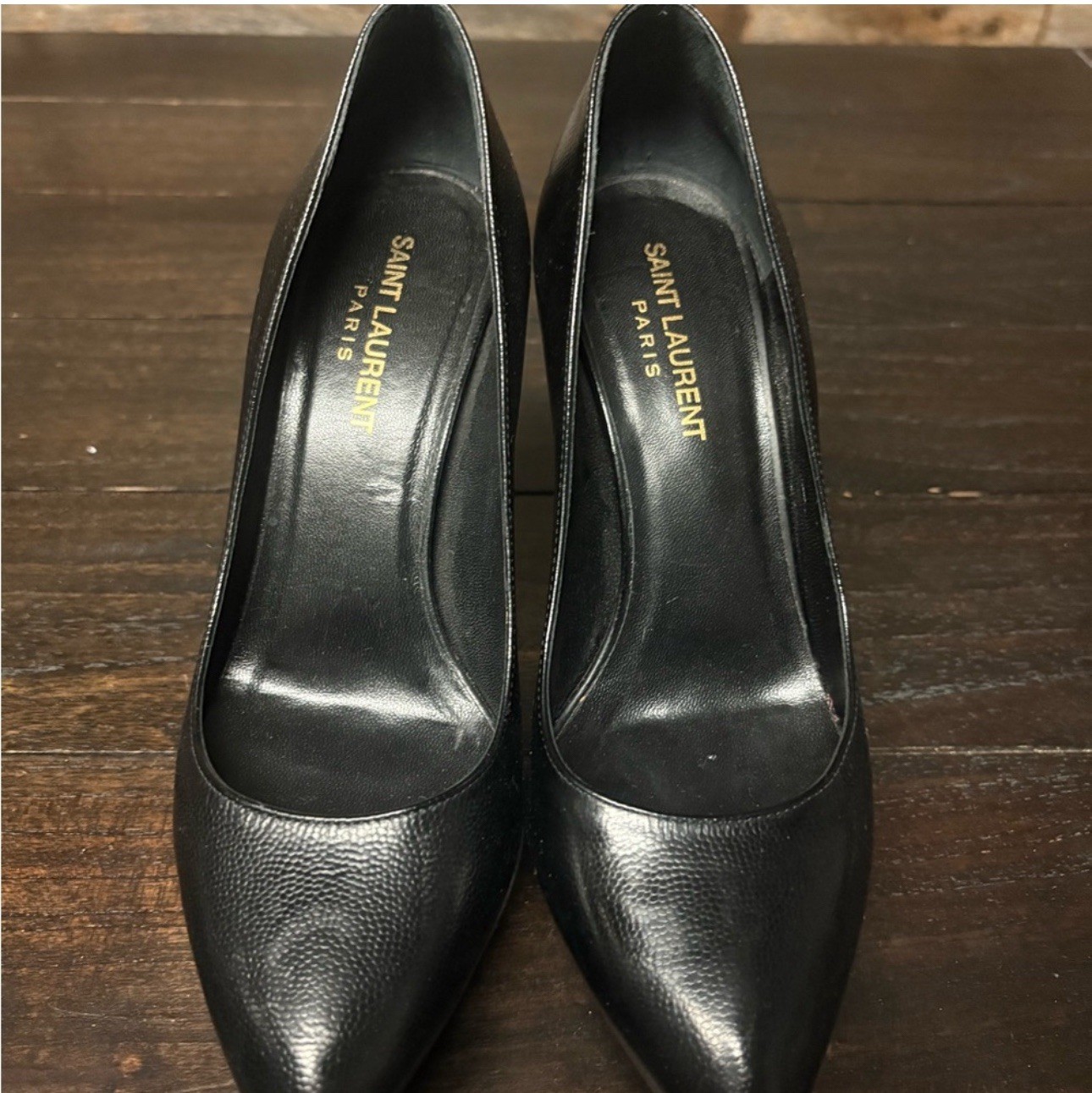 Saint Laurent Tacchi in Pelle Nera Eleganti Design Professionale