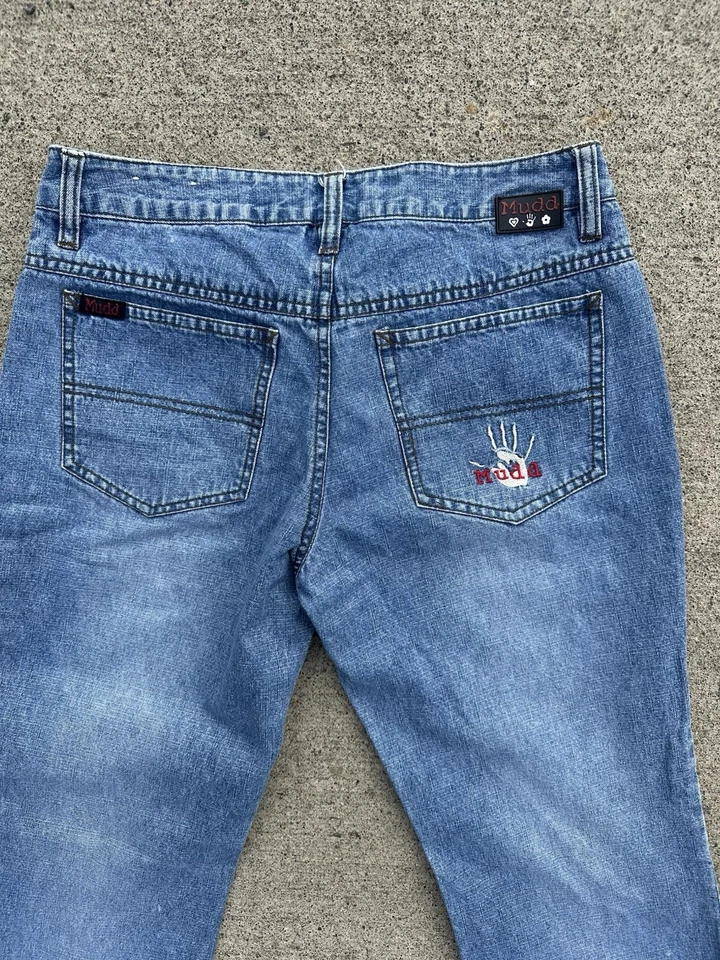 Pantalones de mezclilla vintage años 90 Y2K MUDD recortados talla 9 EE. UU. 30" cintura capri pantalones elásticos Foto 3 de 4