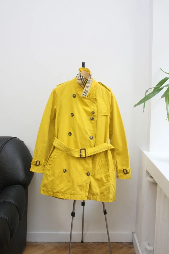 Abrigo Burberry amarillo a cuadros Nova para mujer 8 EE. UU. hecho en Italia Foto 3 de 4