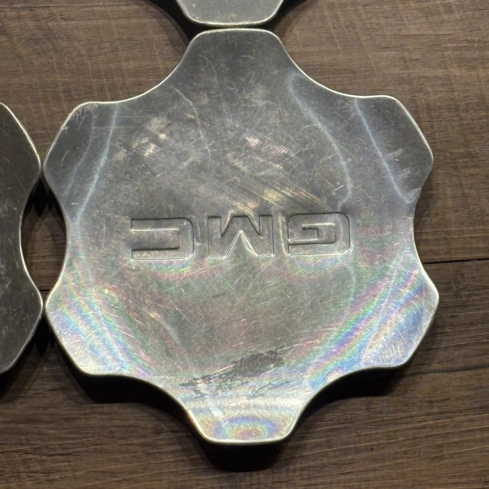 GMC Yukon, Denali, Sierra 1500 tapa central, 2001-2006, p/n 9594256 04 - Lote de 4 Foto 2 de 4