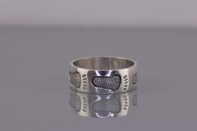 Sterling Silver 7mm Carved Feet Footprints Toes Eternity Band Ring 925 Sz: 9