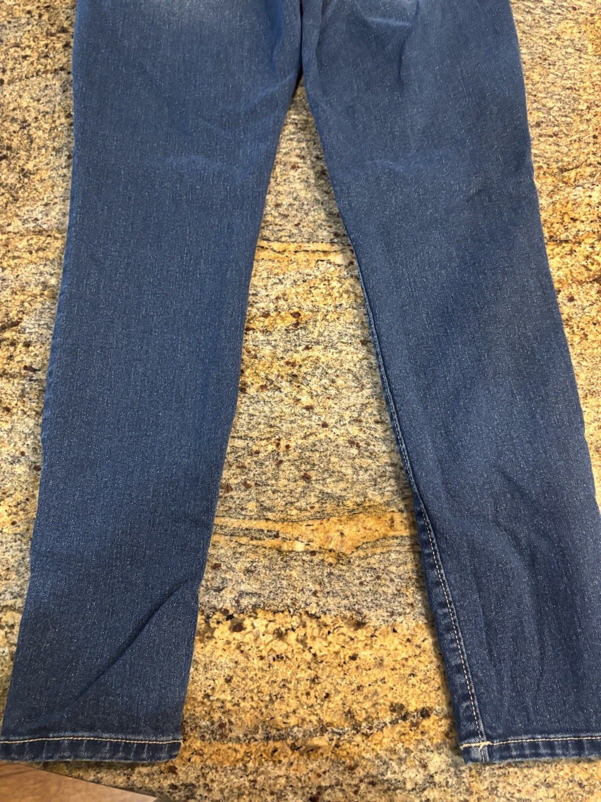 True Religion Women's Size 30 Blue Jennie Curvy Mid-Rise Super Skinny Jeans thumbnail 4