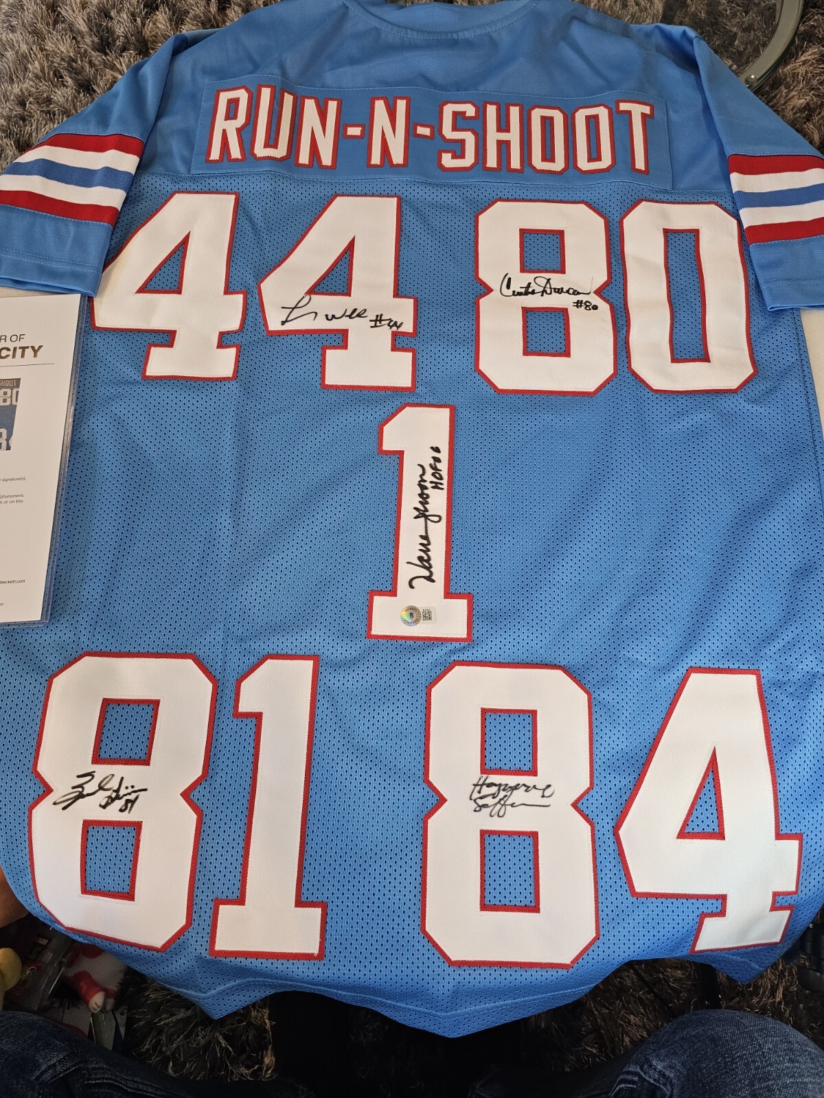 Breaking: Houston Officer Shooting Sparks Manhunt 10 Houston Run-N-Shoot Autographed Custom Blue Football Jersey - Bas Loa