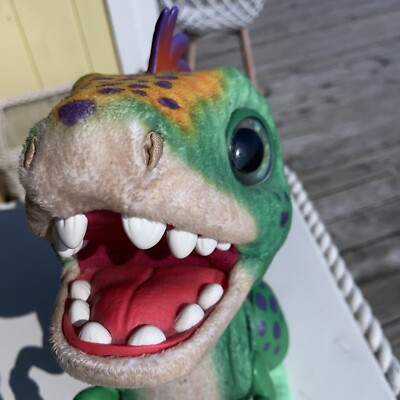 FurReal BABY DINO Dinosaur Munchin Rex Dino interactive Electronic Toy Green #Q8