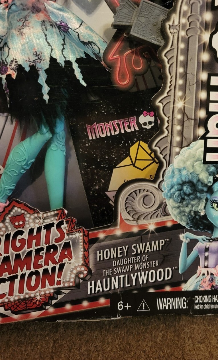 New Monster High Frights Camera Action HONEY SWAMP Hauntlywood 2013