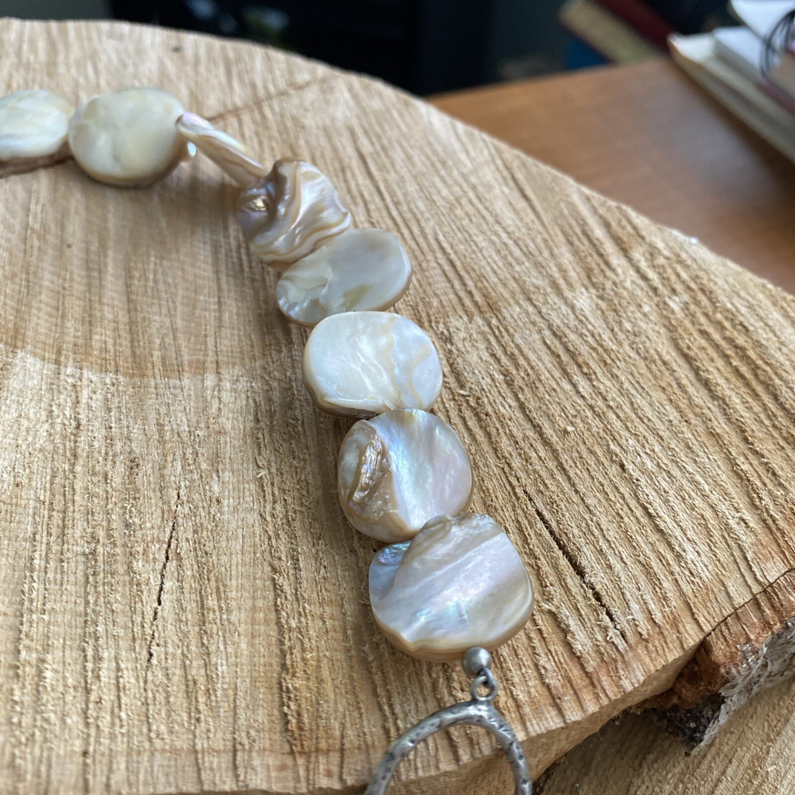 Silpada Sterling Silver Iridescent Mother of Pearl Shell Swag Necklace N1825