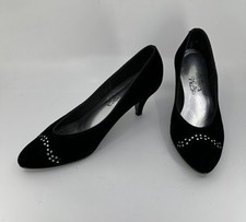 Vintage PM Collection Womens Blk Velvet /rhinestone Accent Pumps Sz 7 6.5 M Used