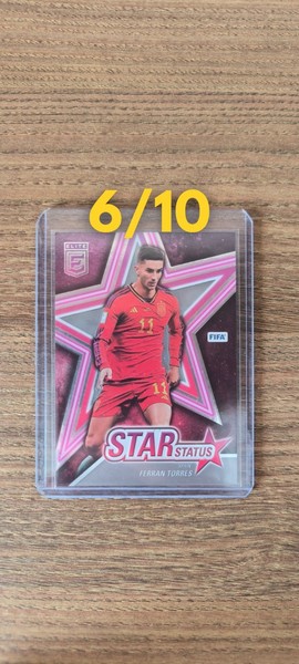 Ferran Torres /10 Star Status - Panini 