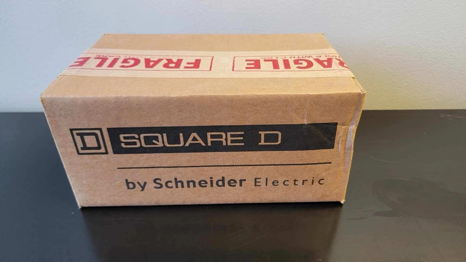 Square D EDB34030 Circuit Break*NIB* - Image 2 of 3