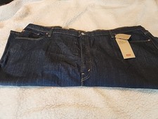 NWT Levi's 569 Mens Blue Denim Cotton Loose Straight Shorts Below Knee Size 52