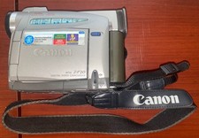 Canon ZR20 200x Digital Zoom Mini DV Video Camcorder Charger Extras