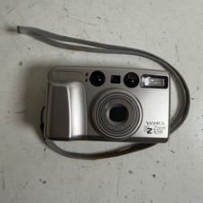 Yashica EZ Zoom 105 Silver Built-in Flash Compact Point Shoot Film Camera