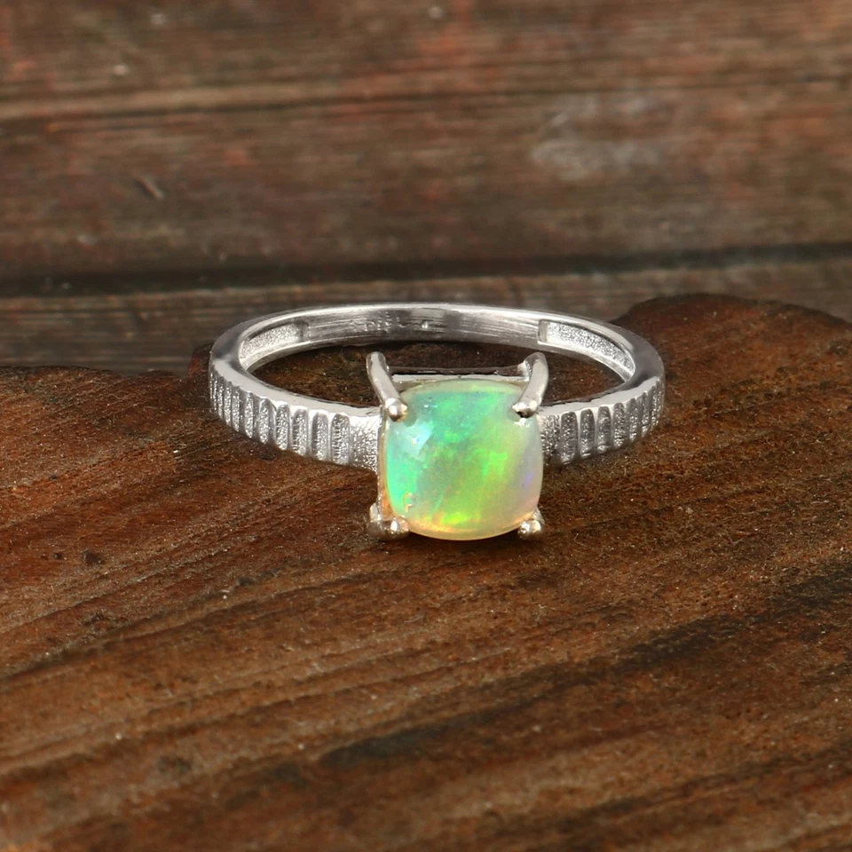 Anillo de ópalo de plata esterlina, delicado anillo de ópalo, anillo de ópalo minimalista etíope J-750 Foto 2 de 2