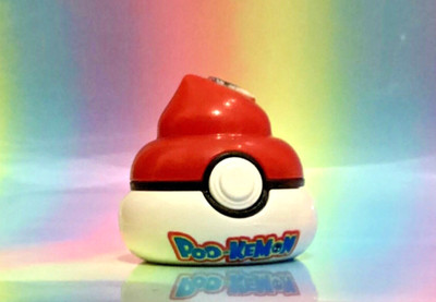   ZURU Mega Gross Mini Marken SERIE 1 POO-KEMON VHTF Pokeball Pokemon Ball  