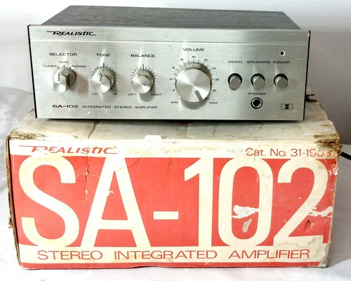 REALISTIC SA-102 Vintage Stereo Integrated Amplifier BOXED - Tested Working