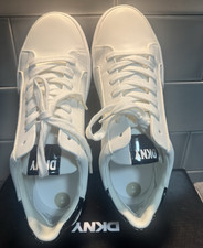 DKNY women’s White/Black Logo Low Top Lace Up Trainers Sneakers