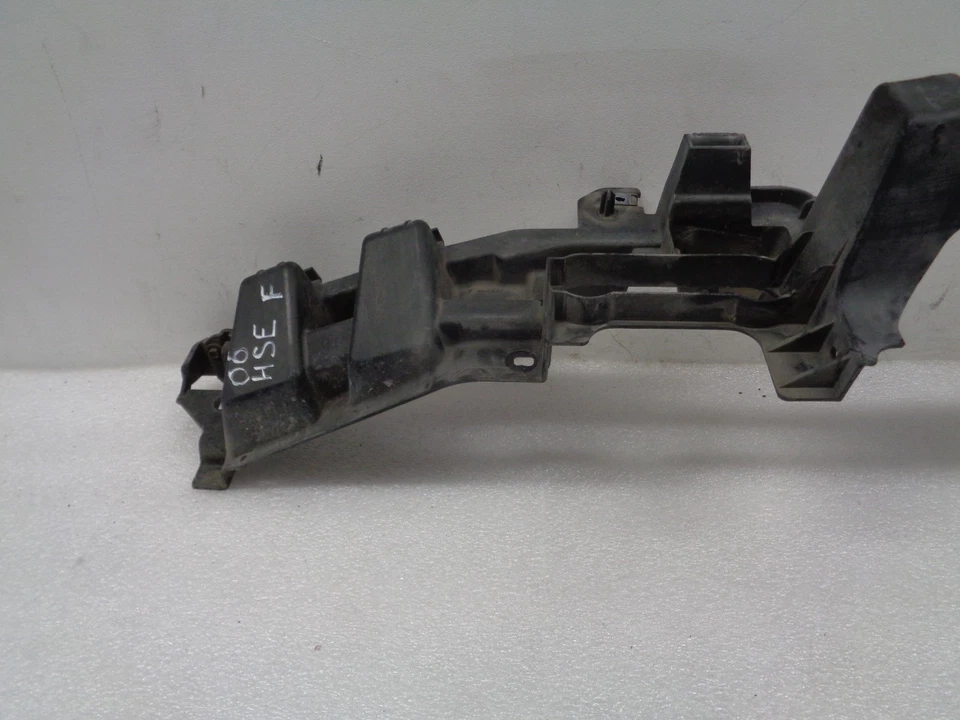 Parachoques delantero Land Rover Range Rover 2006 soporte superior DPC500010 OEM AK250890 Foto 3 de 4
