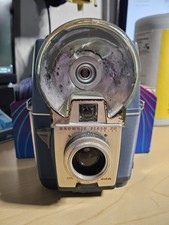 FILM CAMERA - KODAK BROWNIE FLASH 20 - BLUE CHROME NO BULB UNTESTED