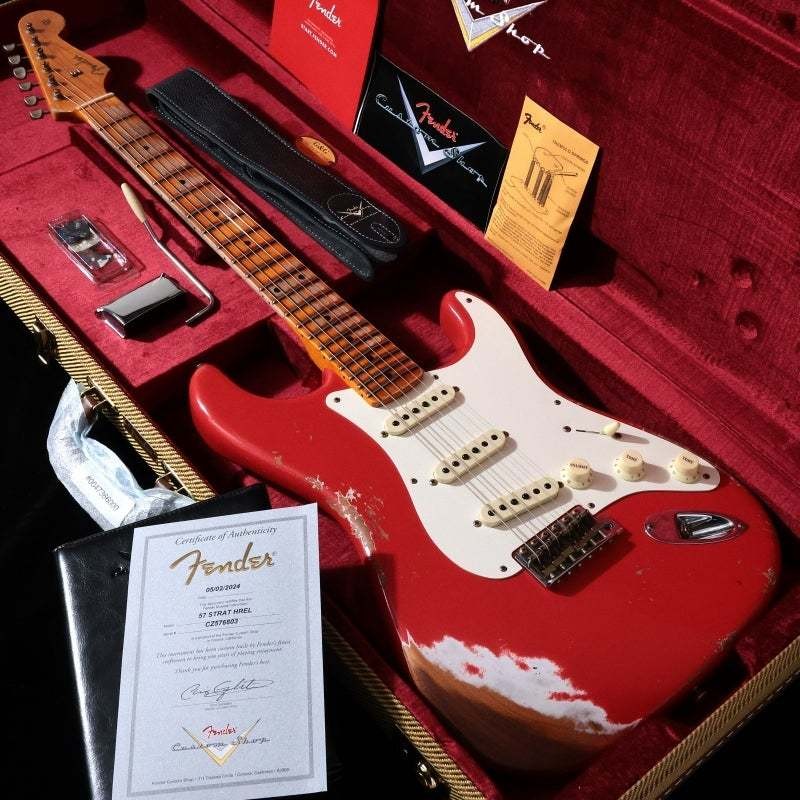 Fender Custom Shop 1957 Stratocaster Heavy Relic Aged Fiesta Red