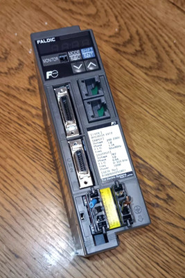 Fuji Electric FALDIC RYC101D3-VVT2 100W Servo  Amplifier