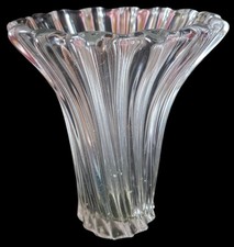 Lalique corolle et godrons, cristal signé Pierre D'Avesn 